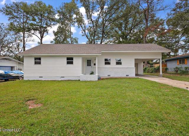 Property at 947 Witsell Rd, Jackson, MS 39206, 3 beds, 2 baths