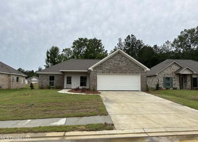 Property at 970 Riverside Ln, Pearl, MS 39208, 3 beds, 2 baths