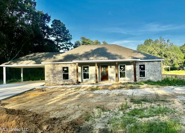 Property at 6209 Mccormack Rd, Moss Point, MS 39562, 3 beds, 2 baths