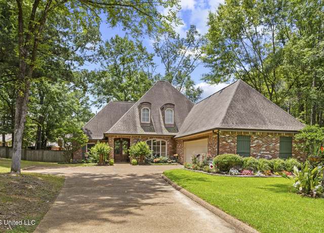 Property at 154 Highwoods Blvd, Madison, MS 39110, 4 beds, 3 baths