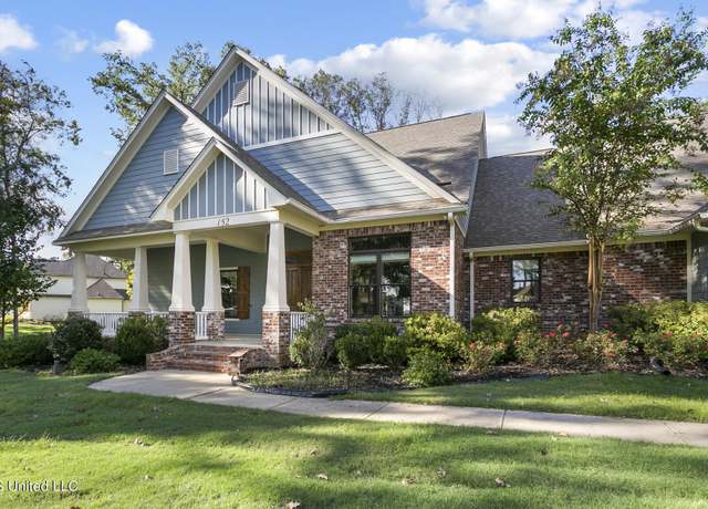 Property at 152 Lake Ridge Dr, Madison, MS 39110, 4 beds, 4.5 baths