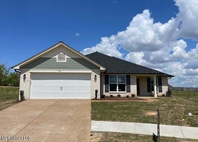 Property at 3514 Jaguar Blvd, Southaven, MS 38672, 3 beds, 2 baths