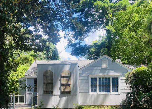 Property at 310 Hartfield St, Jackson, MS 39216, 3 beds, 2 baths