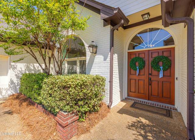 Property at 316 Steeple Ridge Rdg, Ridgeland, MS 39157, 3 beds, 2 baths