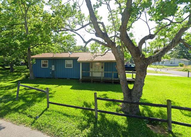 Property at 4503 Newman Ave, Pascagoula, MS 39581, 3 beds, 2 baths
