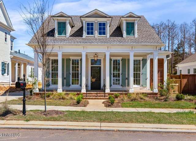 Property at 104 Commonwealth Dr, Madison, MS 39110, 3 beds, 3.5 baths
