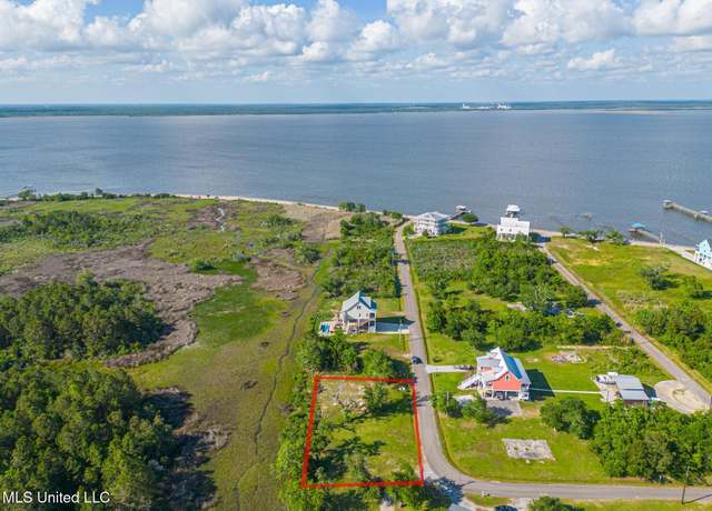 Property at 111 & 113 Pine Tree Rd, Bay Saint Louis, MS 39520