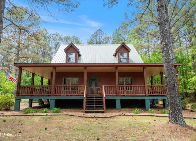 Property at 498 Chickasaw Rdg, Pope, MS 38658, 2 beds, 2.5 baths