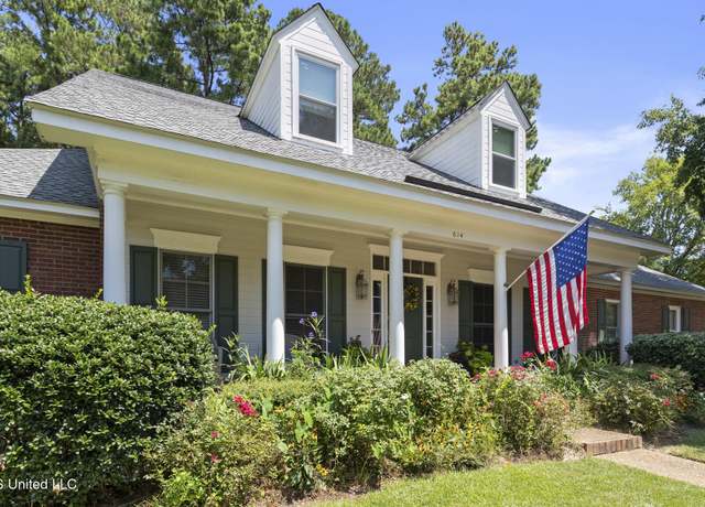 Property at 614 Kinsington Ct, Ridgeland, MS 39157, 5 beds, 4 baths