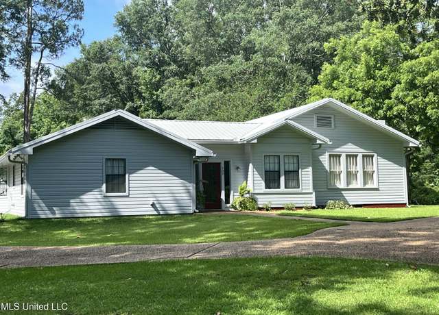Property at 137 W Main St, Florence, MS 39073, 3 beds, 2 baths