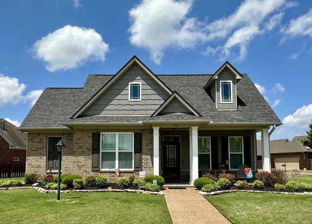 Property at 7327 Sunstone Dr, Olive Branch, MS 38654, 3 beds, 2 baths