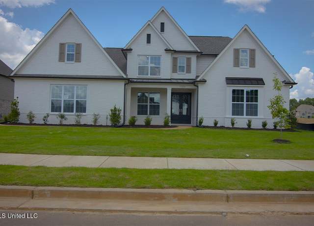Property at 13676 River Grove Ln, Olive Branch, MS 38654, 4 beds, 3 baths