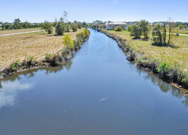 Property at Admiral Dr #17, Bay Saint Louis, MS 39520