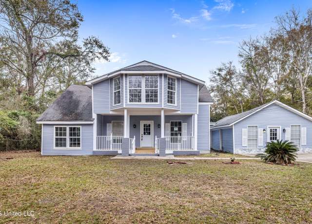 Property at 3519 Azalea St, Moss Point, MS 39563, 3 beds, 2.5 baths
