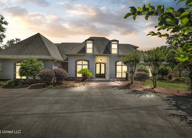Property at 1914 Shelby Ln, Ocean Springs, MS 39564, 5 beds, 4.5 baths