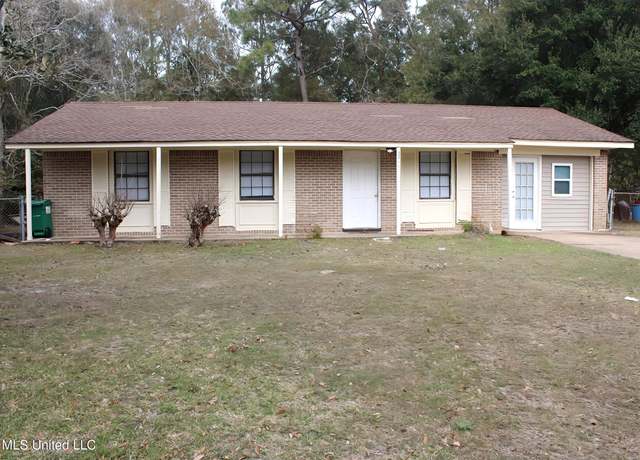 Property at 3311 Boston Ave, Pascagoula, MS 39581, 3 beds, 1.5 baths