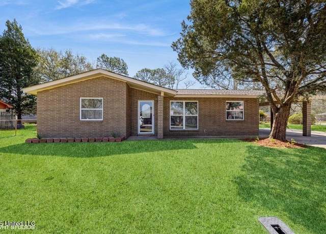 Property at 5900 Yaupon St, Moss Point, MS 39563, 3 beds, 1 bath