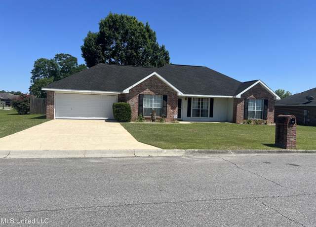 Property at 17259 Meadowbrook Dr, Gulfport, MS 39503, 3 beds, 2 baths