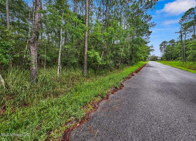 Property at N 18th St, Ocean Springs, MS 39564
