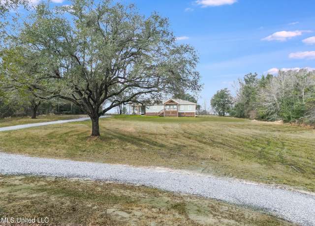 Property at 16123 Herbage Dr, Gulfport, MS 39503, 4 beds, 2 baths