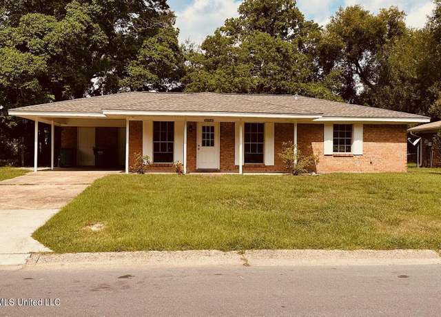 Property at 143 James Dr, Gulfport, MS 39503, 4 beds, 2.5 baths