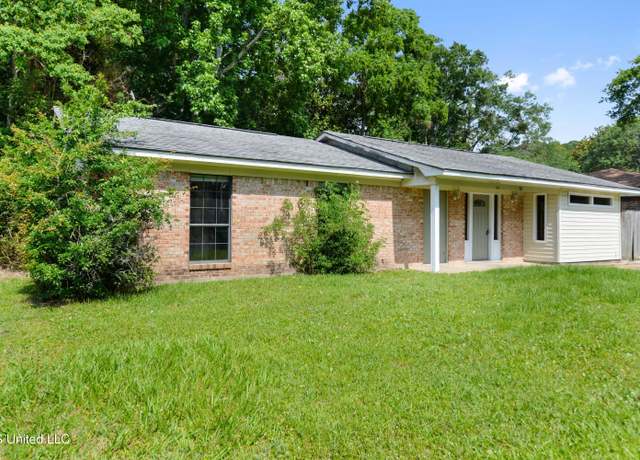 Property at 20 Yorkshire Pkwy, Gulfport, MS 39503, 3 beds, 1.5 baths
