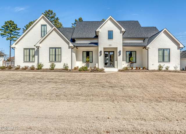 Property at 221 Westlake Circle Cir, Madison, MS 39110, 5 beds, 4.5 baths