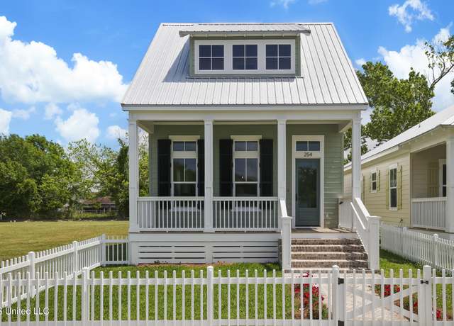 Property at 254 Caillavet St, Biloxi, MS 39530, 3 beds, 2 baths