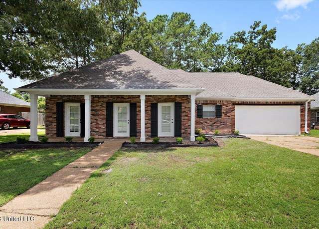 Property at 1007 Riverchase North Dr, Brandon, MS 39047, 3 beds, 2 baths