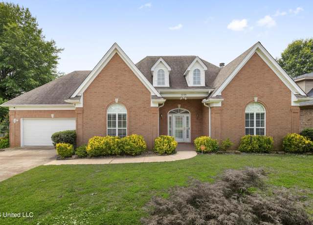 Property at 1655 Lantern Ln, Horn Lake, MS 38637, 4 beds, 4 baths