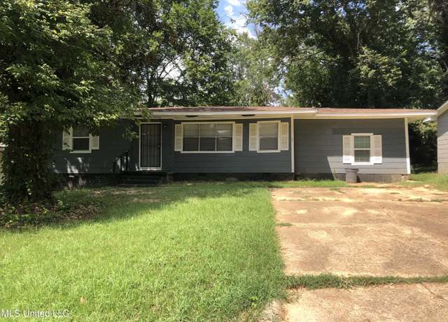 Property at 942 Stuart St, Jackson, MS 39204, 4 beds, 1.5 baths