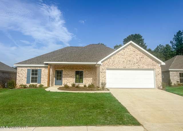 Property at 972 Riverside Ln, Pearl, MS 39208, 3 beds, 2 baths