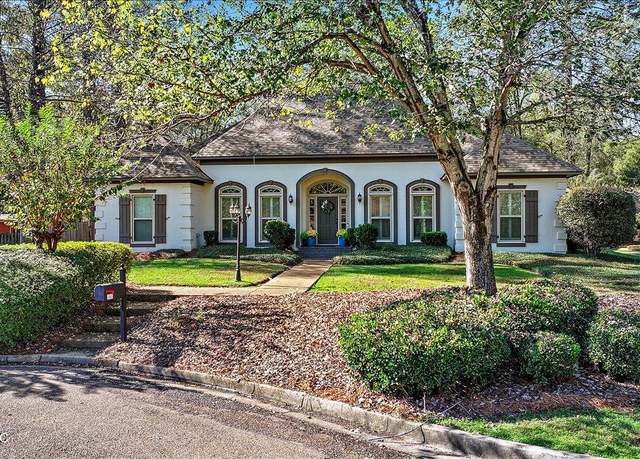 Property at 741 Chelsea Ct, Madison, MS 39110, 4 beds, 3 baths