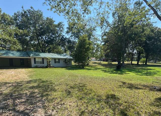 Property at 617 Carey Chapel Rd, Red Banks, MS 38661, 3 beds, 2 baths