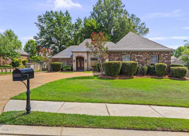 Property at 157 Cotton Wood Dr, Madison, MS 39110, 4 beds, 3 baths