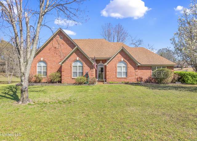 Property at 9082 Fox Cv, Olive Branch, MS 38654, 3 beds, 2.5 baths