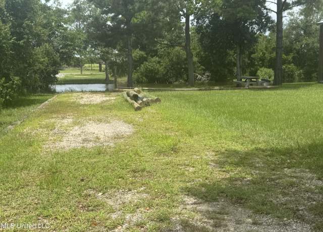 Property at 843 Larkspur Ln, Bay Saint Louis, MS 39520