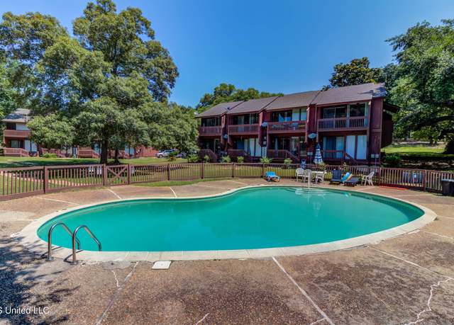 Property at 229 Lakeside Villa Unit E, Diamondhead, MS 39525, 1 bath