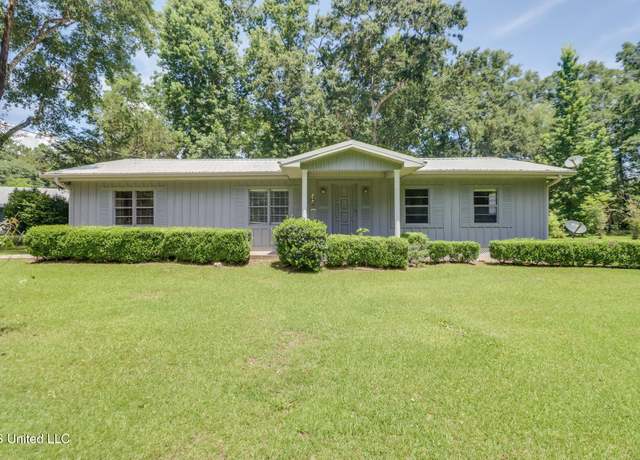 Property at 24 Sadie Lee Rd, Perkinston, MS 39573, 5 beds, 1.5 baths