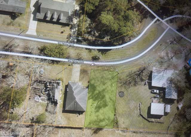 Property at Dolphin Dr, Gautier, MS 39553