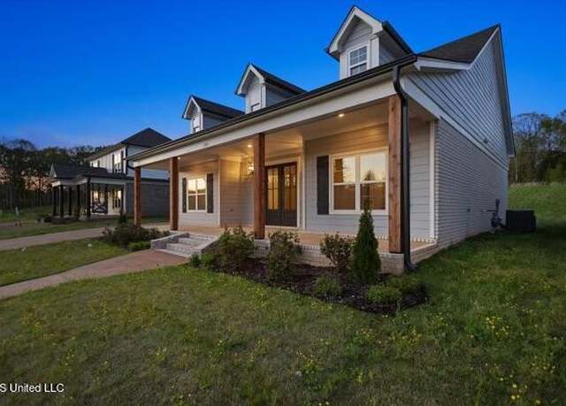 Property at 7704 Crosswinds Blvd, Hernando, MS 38632, 4 beds, 2 baths