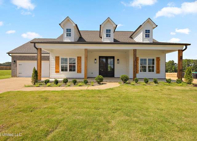 Property at 7704 Crosswinds Blvd, Hernando, MS 38632, 4 beds, 2 baths