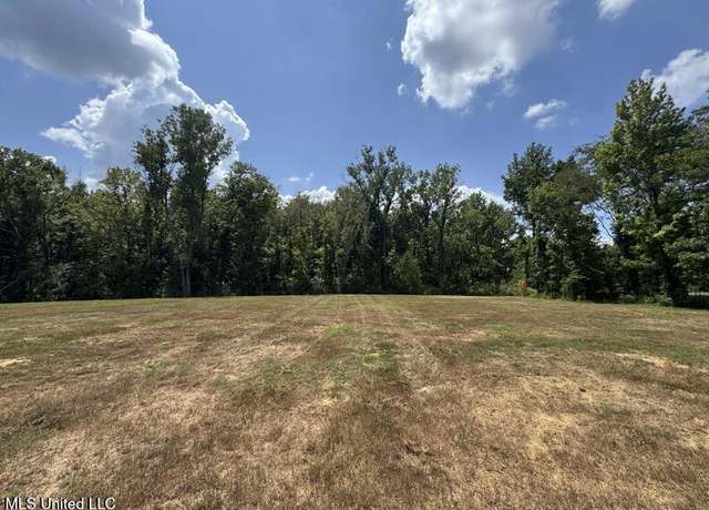 Property at 7643 Dean Rd, Lake Cormorant, MS 38641
