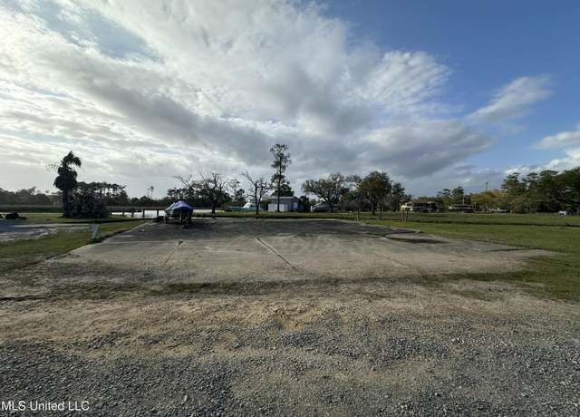 Property at 16040 Dennie's, Pearlington, MS 39572