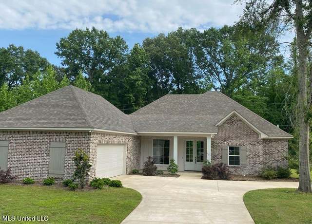 Property at 127 Salus Bnd, Clinton, MS 39056, 4 beds, 3 baths