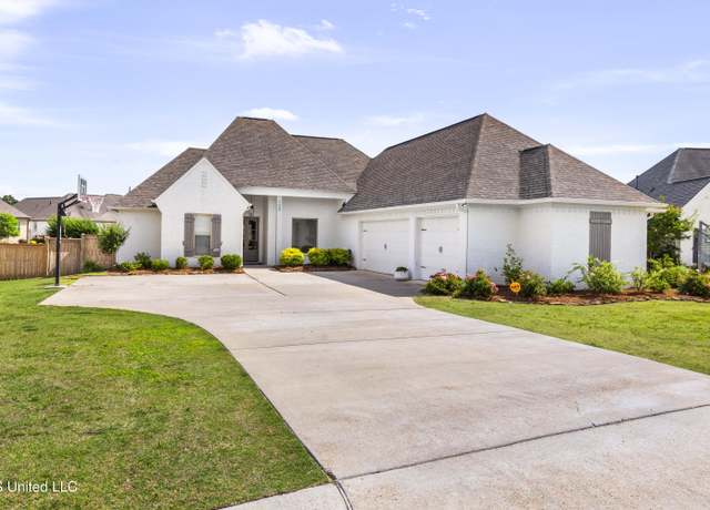 Property at 108 Camden Trl, Madison, MS 39110, 4 beds, 3.5 baths
