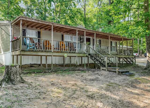 Property at 87 Black Bear Rd, Natchez, MS 39120, 3 beds, 2 baths
