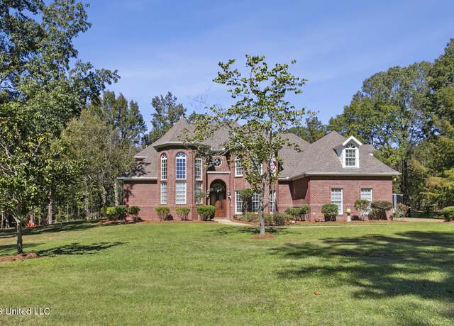 Property at 283 Deer Haven Dr, Madison, MS 39110, 5 beds, 4.5 baths