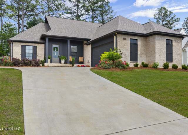 Property at 118 Seymour Dr, Madison, MS 39110, 3 beds, 2.5 baths
