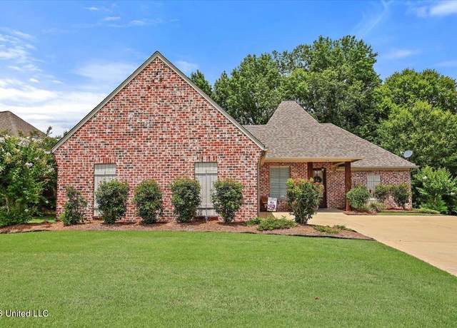 Property at 218 Falls Xing, Madison, MS 39110, 3 beds, 2 baths